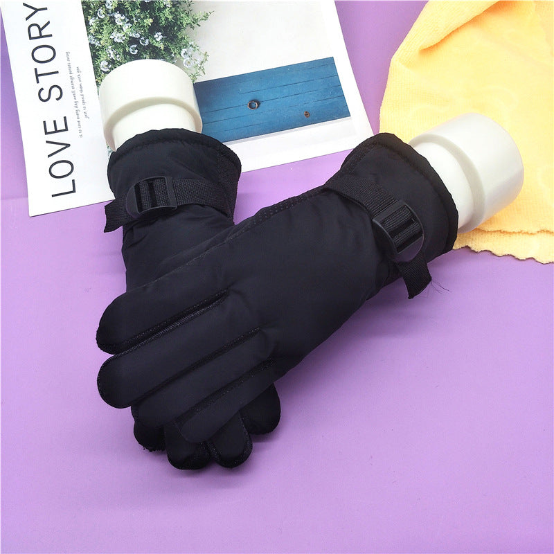 Padded ski gloves with buckle wrist strap, black with insulated fleece lining
