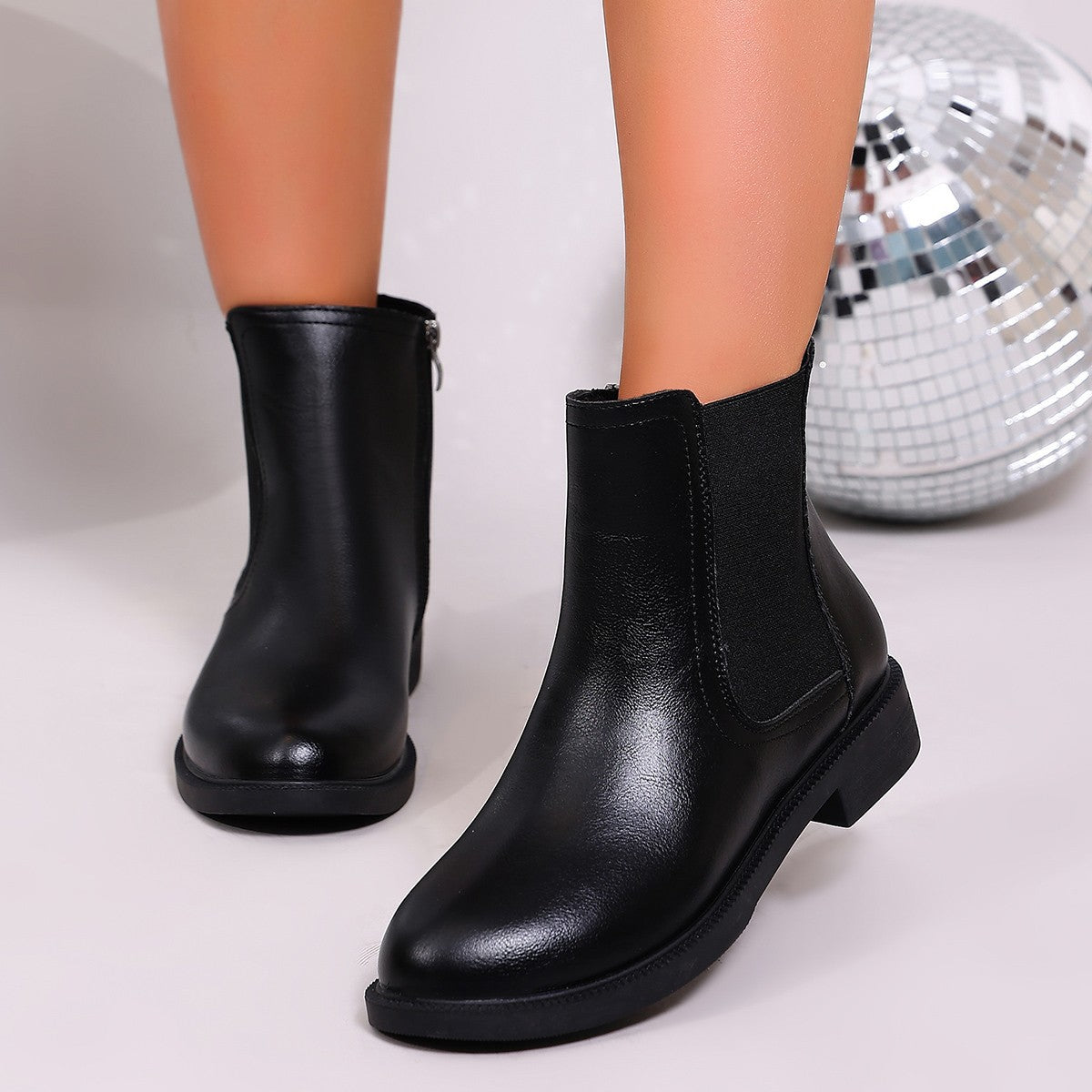 Black chelsea boots with side zip, elastic gore, low block heel, ankle height