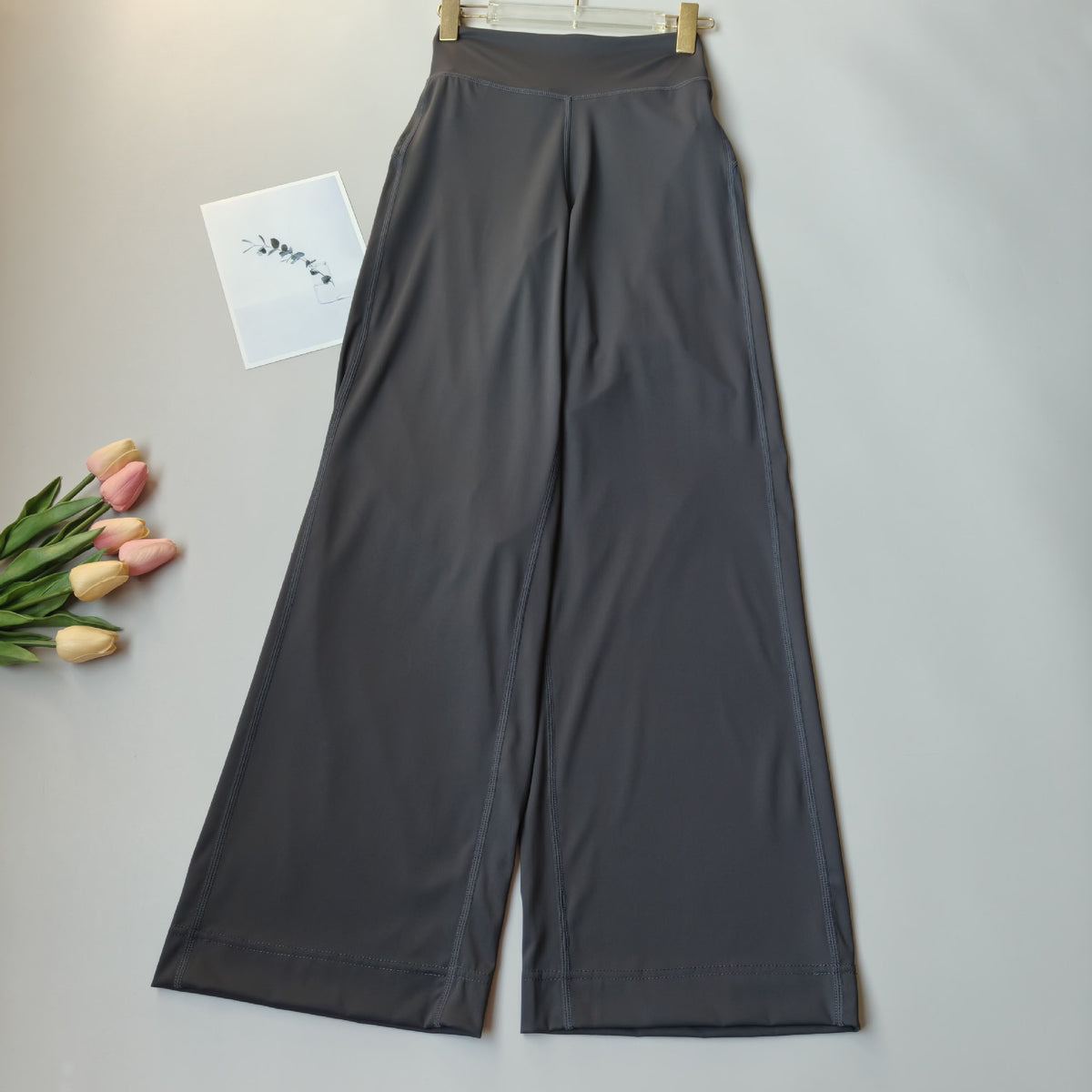 High-waisted wide-leg yoga pants, dark gray, wide straight-leg design