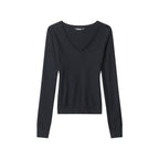 Women’s V-neck fitted sweater, fine knit, black long-sleeve pullover