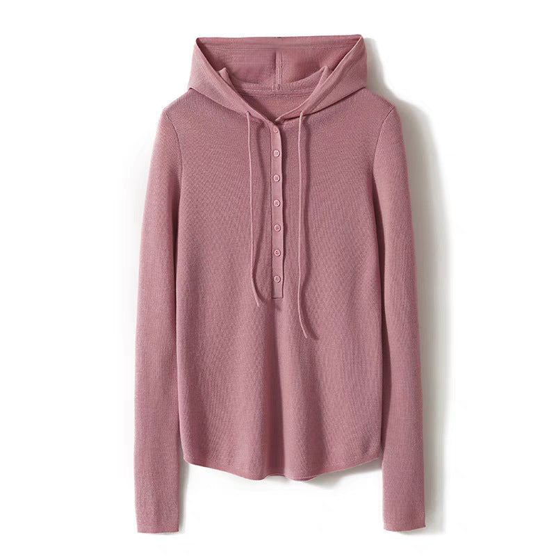 Women’s hooded henley sweater in mauve-pink fine knit, button placket and drawstring hood