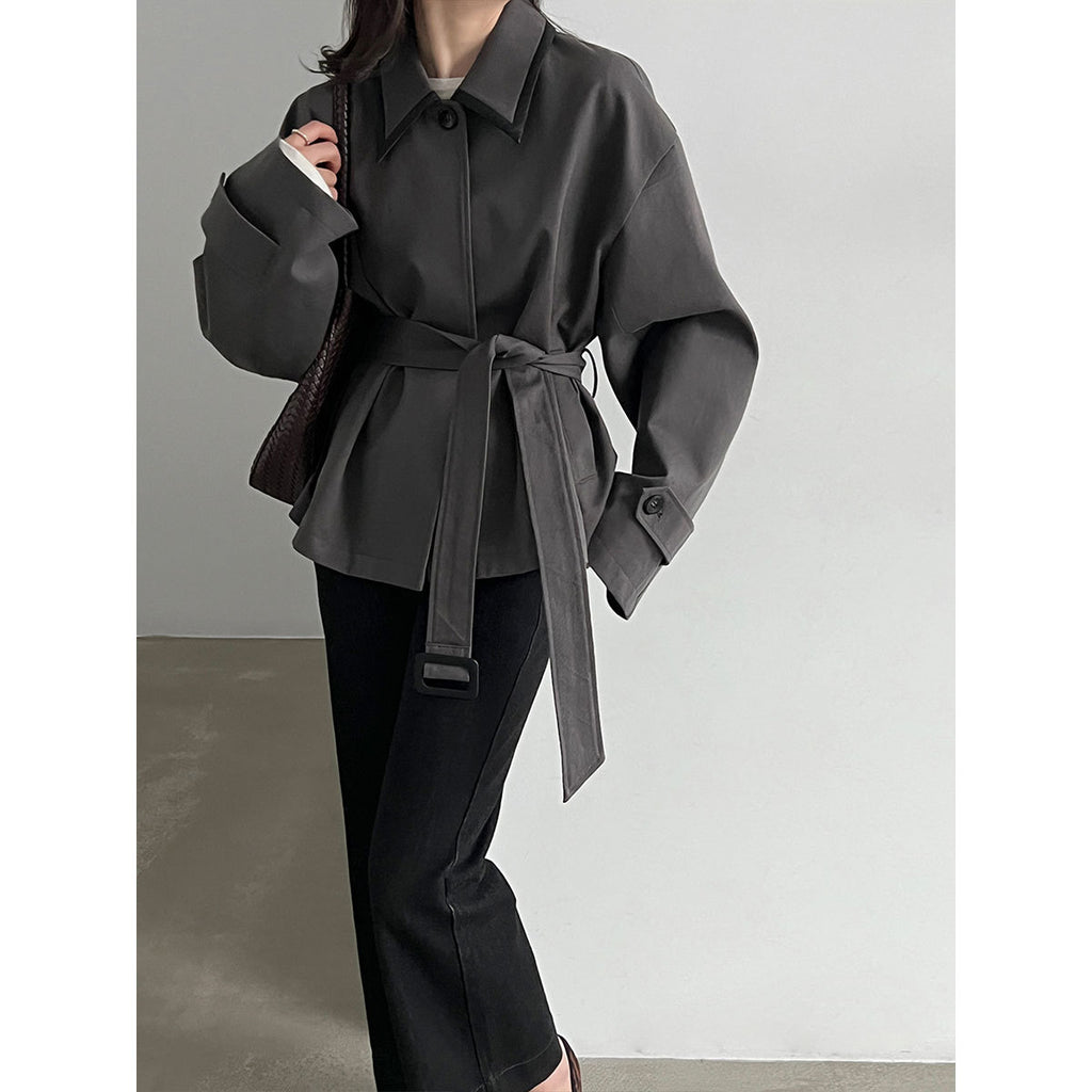 Cropped belted trench jacket in dark gray with contrast collar and long tie belt