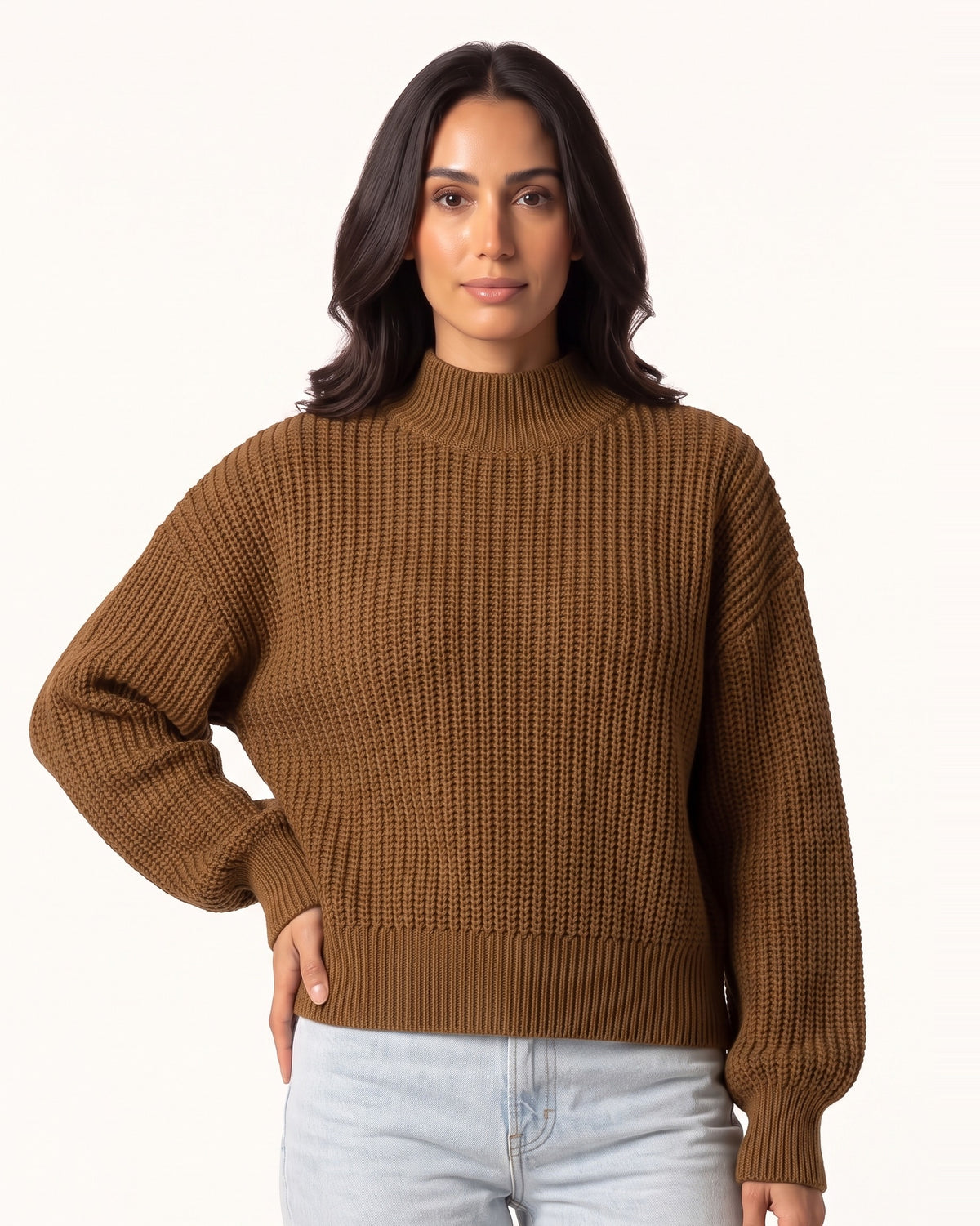 Brown women’s chunky knit mock neck pullover with ribbed hem and long sleeves