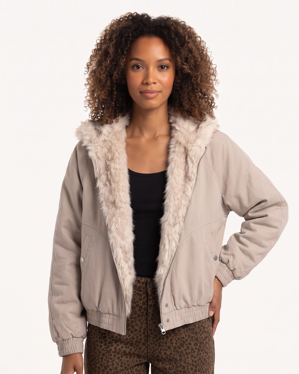 Women’s beige canvas bomber jacket with faux fur-lined collar and zip front