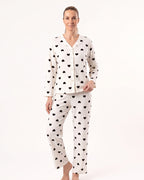 Women’s heart-print pajama set, white fabric with black hearts, long-sleeve top and matching pants