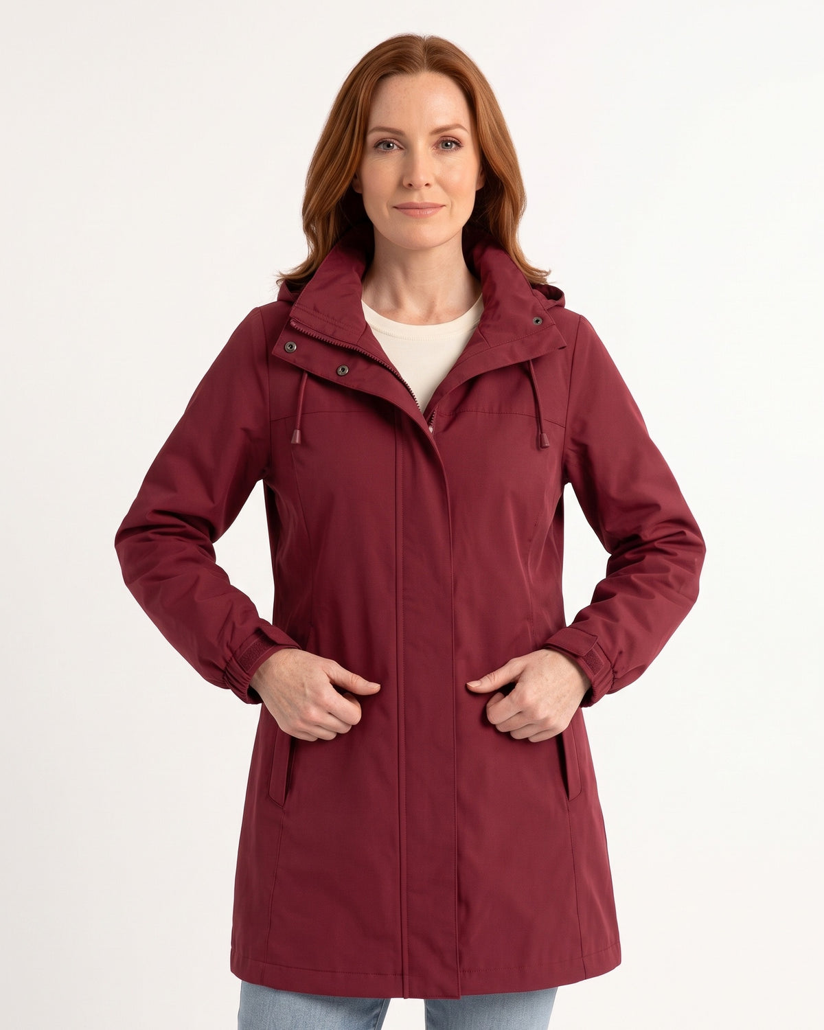 Women's long hooded rain jacket in burgundy with detachable hood and front zip