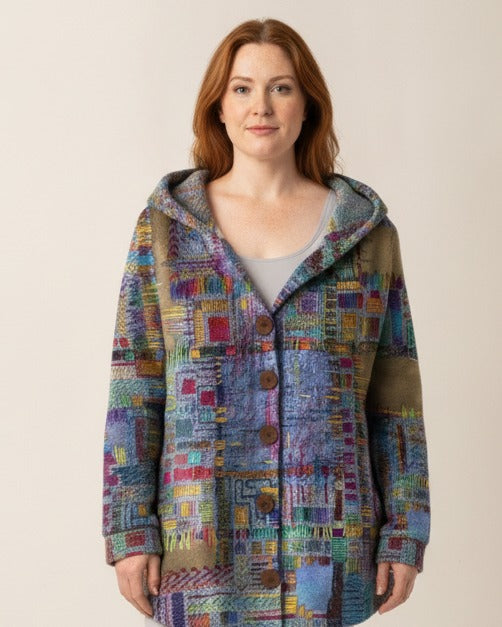 Women’s hooded button-front shacket with multicolor geometric print and patch pockets