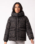 Women’s cropped hooded puffer jacket with leopard print and flap pockets