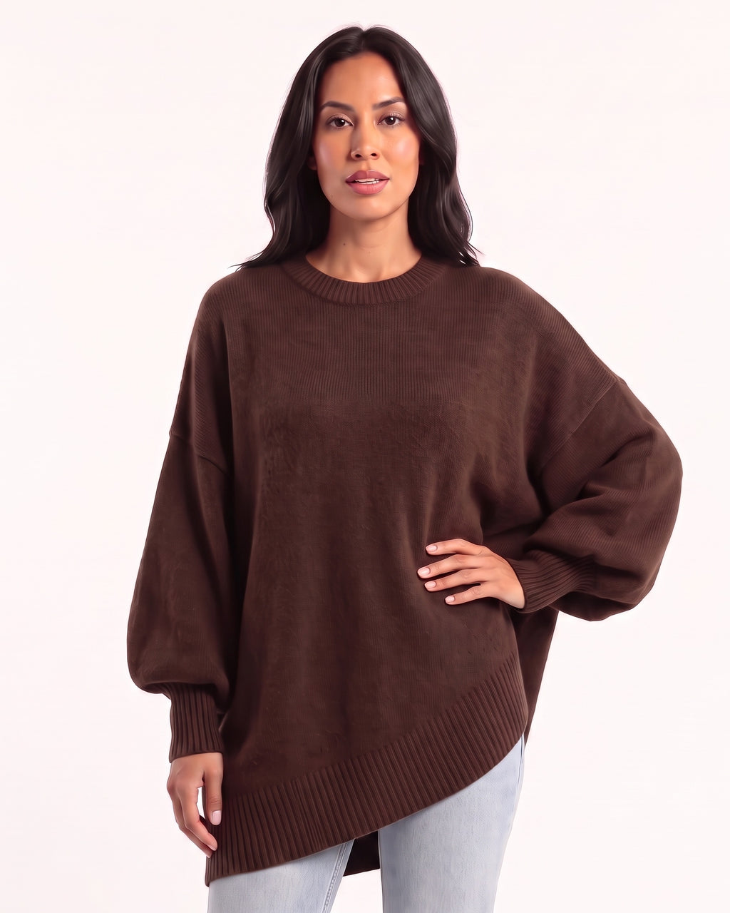 Women's oversized batwing crewneck sweater, dark brown knit with ribbed cuffs and asymmetric hem