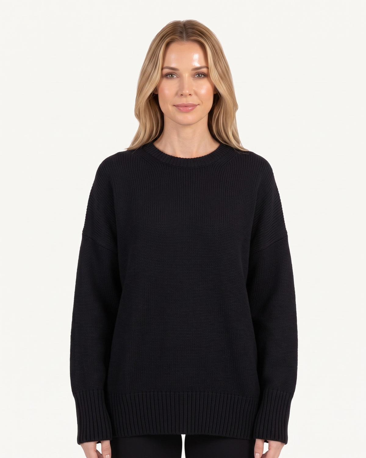 Women's oversized crew neck knit sweater, black with ribbed hem and cuffs