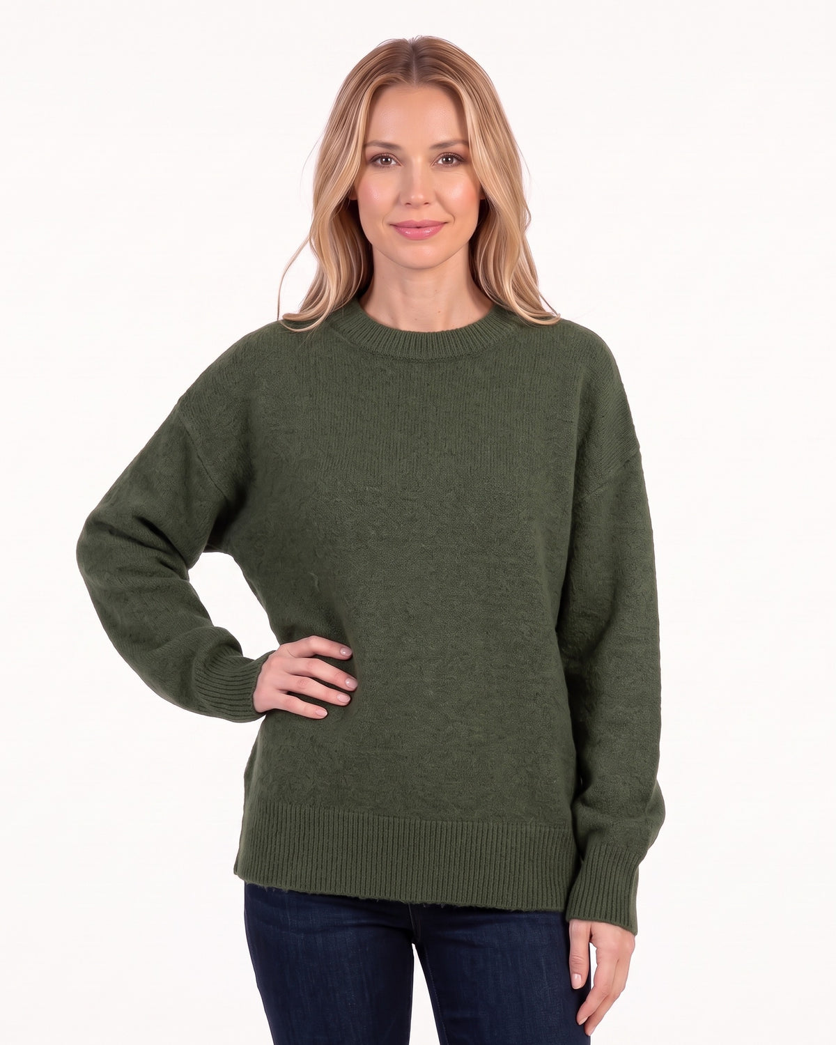 Dark green oversized crew neck knit sweater with long sleeves