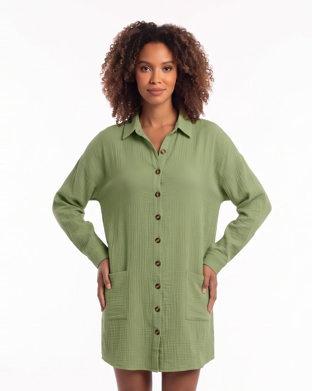 Women’s oversized green button-down shirt dress with collar and long sleeves
