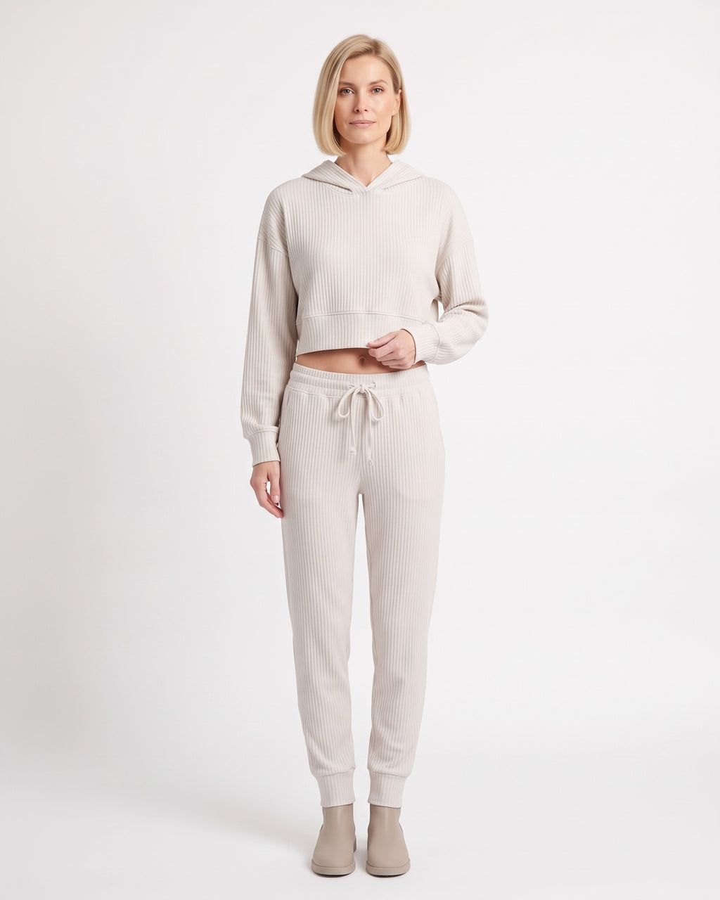 White cropped hoodie with kangaroo pocket and matching drawstring jogger pants set
