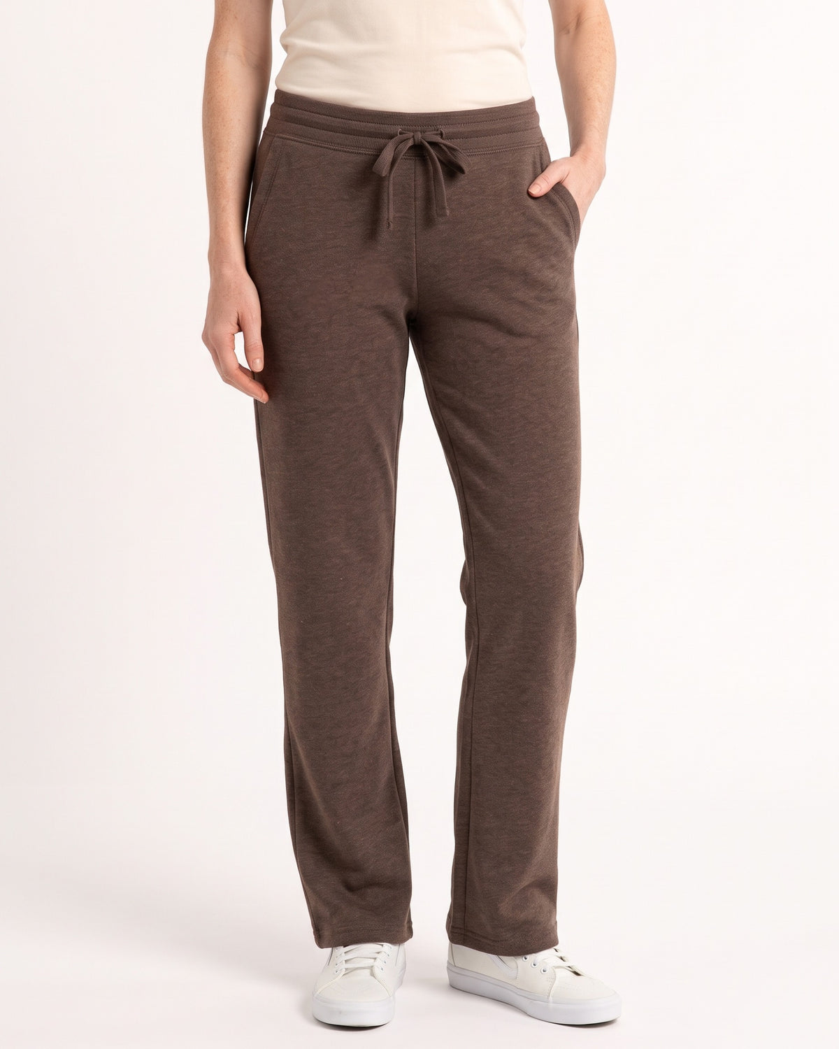 Women's brown fleece sweatpants with drawstring waist, open cuffs, side pockets