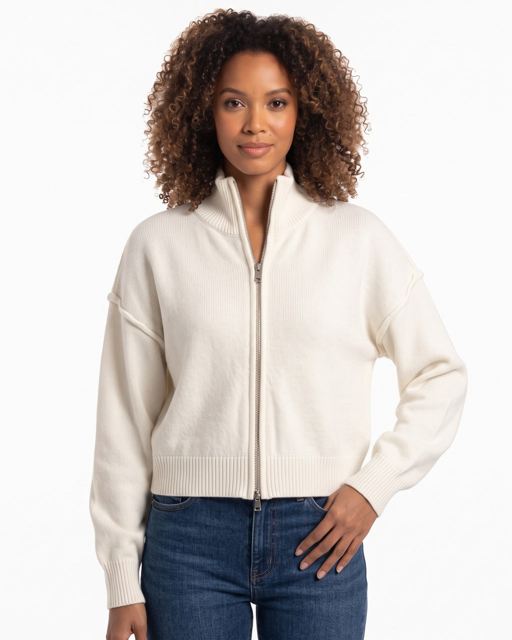 White cropped zip-up sweater jacket with stand collar, drop-shoulder sleeves, ribbed hem