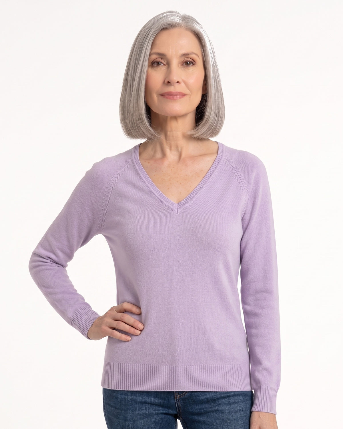 Light purple V-neck fine-knit sweater with raglan long sleeves and ribbed hem