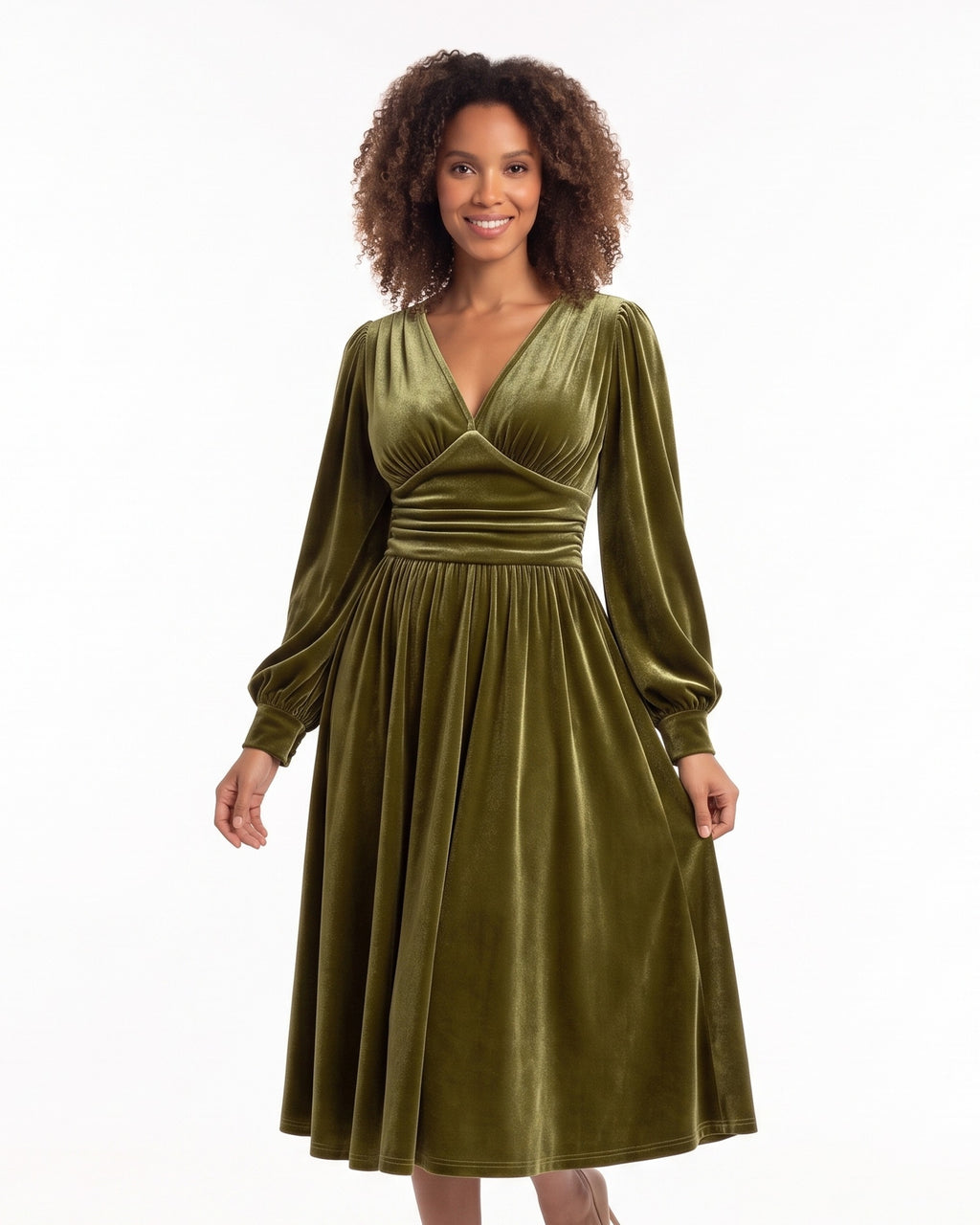 Green velvet midi dress with long sleeves, V-neck and ruched waist fit-and-flare
