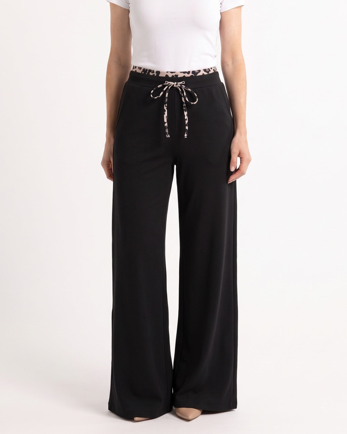 Black wide-leg sweatpants with leopard trim waistband, drawstring and side pockets