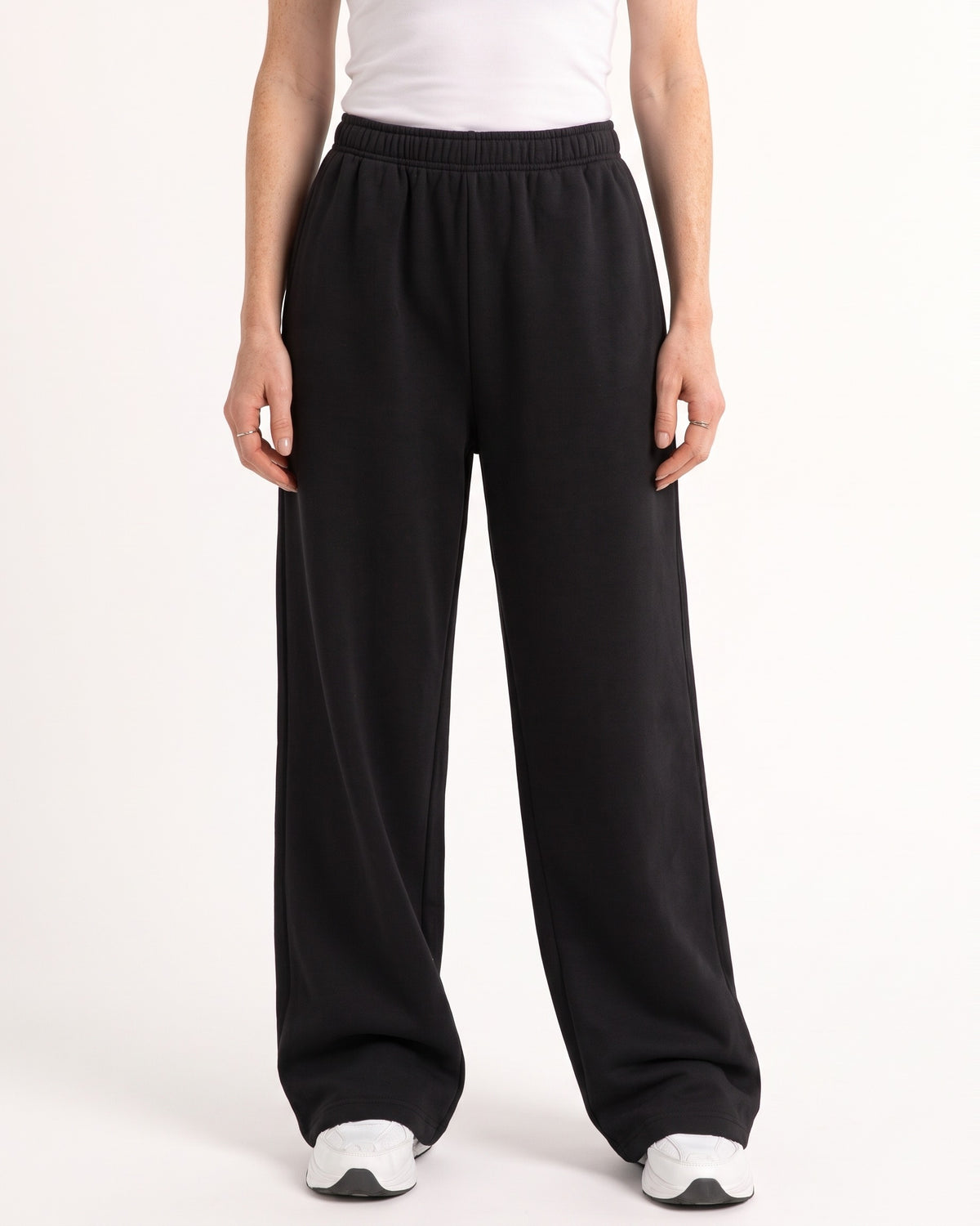 Women's black wide-leg sweatpants with elastic high waist